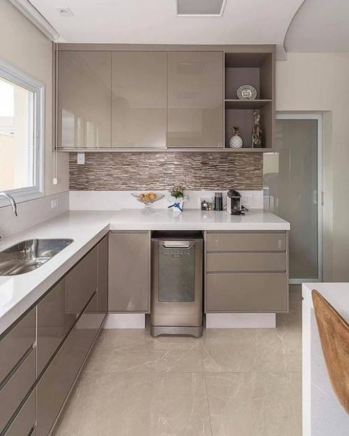 Бежевый цвет - идеальный вариант для кухни. 04