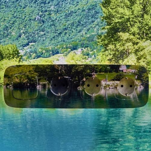 Несмотря на то, что многие критикуют кухонные фартуки такого плана, я рискнула и сделала у себя. 05