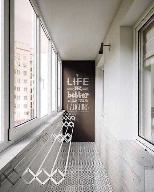 Спасибо тому кто придумал как экономить место при сушке. 04