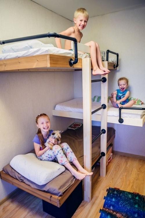 Как вам расположение кроваток?