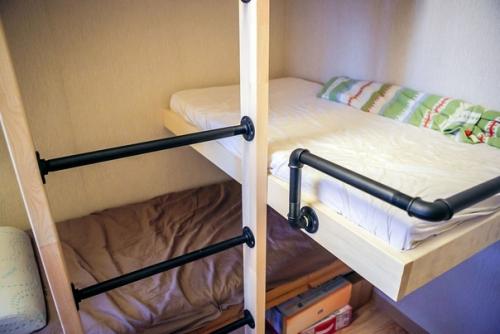 Как вам расположение кроваток? 07