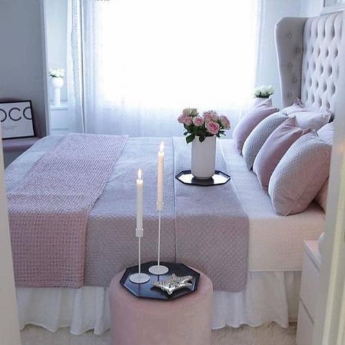 Какой дизайн спальни вам нравится больше? 04