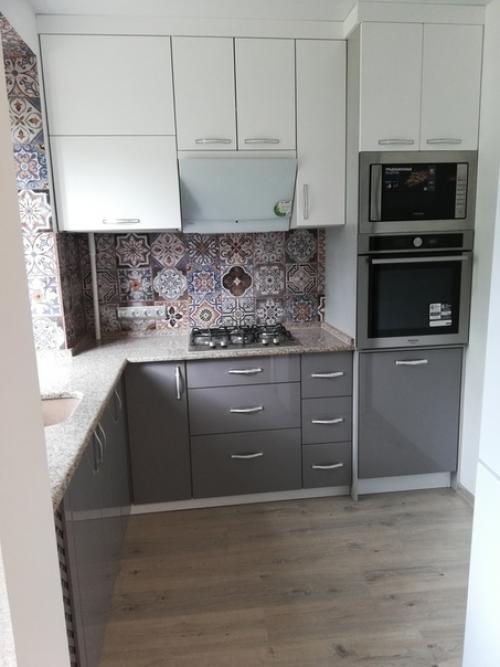 Мыть посуду любуясь пейзажем за окном. 02