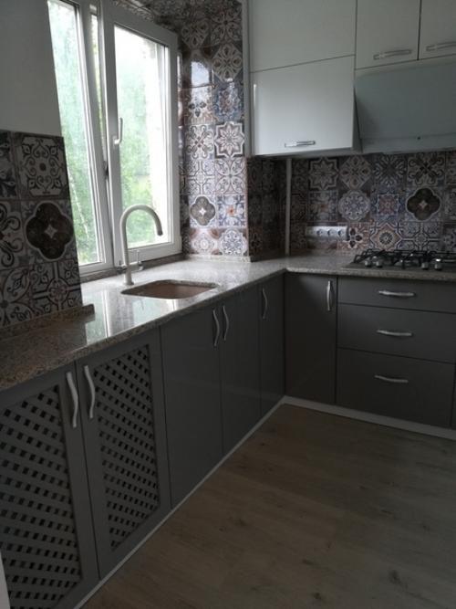 Мыть посуду любуясь пейзажем за окном. 01