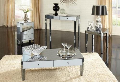 Зеркальная мебель - интересный способ визуально увеличить пространство в комнате.