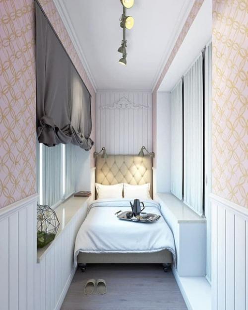 Какой дизайн балкона вам понравился больше?