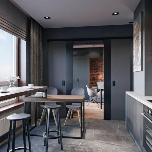 Не смотря на обилие серого цвета здесь очень уютно и атмосферно. 02