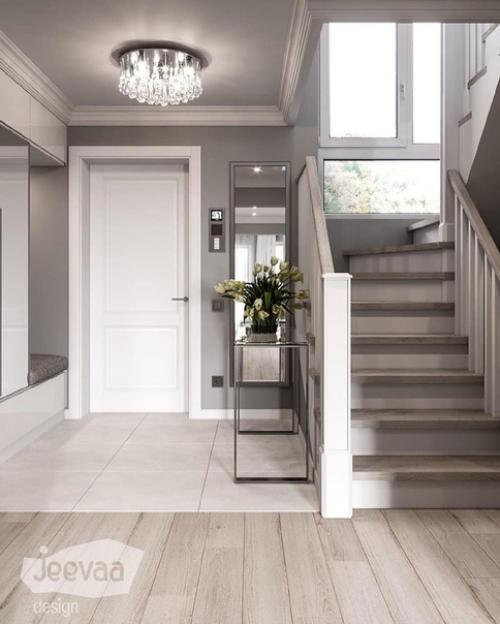 Прихожая и холл в частном доме. 01