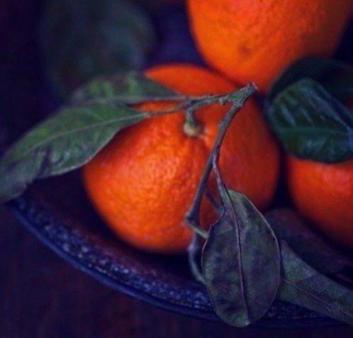 Доброе утро!  Запах мандарин и праздничного настроения в каждом доме. 01