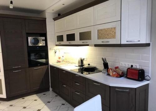 Сделали ремонт.  Как говорят потом и кровью. 08