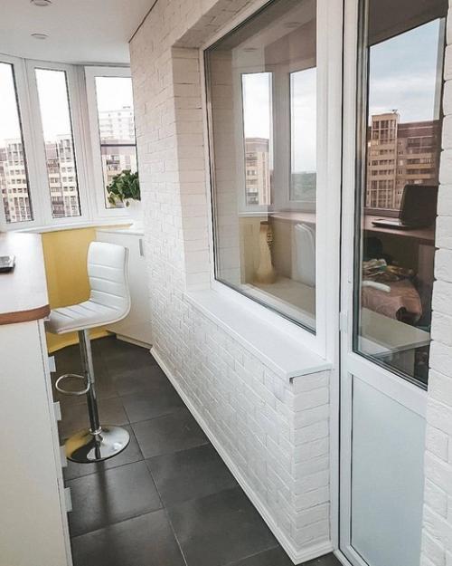 Посмотрите как можно обыграть эту казалось бы бесполезную площадь. 01