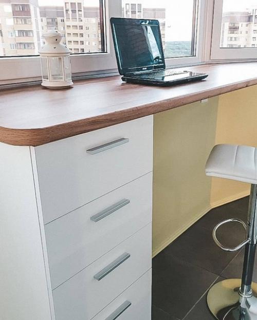 Посмотрите как можно обыграть эту казалось бы бесполезную площадь. 07