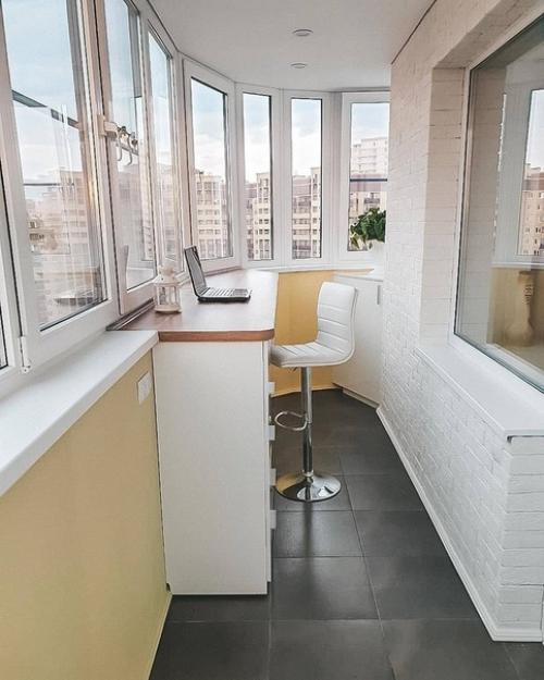 Посмотрите как можно обыграть эту казалось бы бесполезную площадь. 02