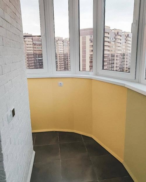 Посмотрите как можно обыграть эту казалось бы бесполезную площадь. 05