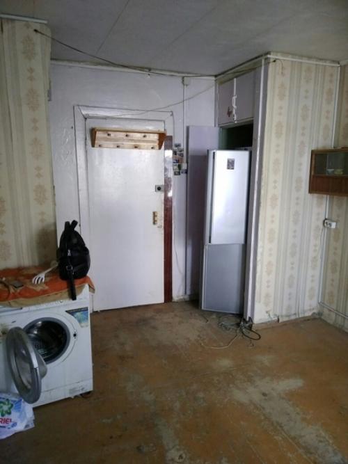 Переделали комнату в общежитии. 02