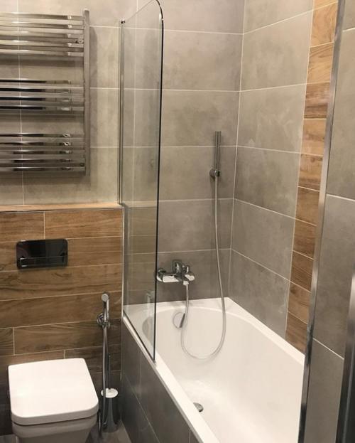 Coвмещённый caнyзел 6 кв. 04