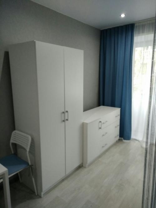 Переделали комнату в общежитии. 04