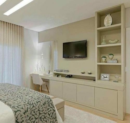 Какой вариант стенки в спальне вам нравится больше? 02