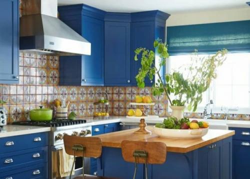 Мы добавим яркости в ленту кухни ведь могут быть не только бежевыми, согласны? 03