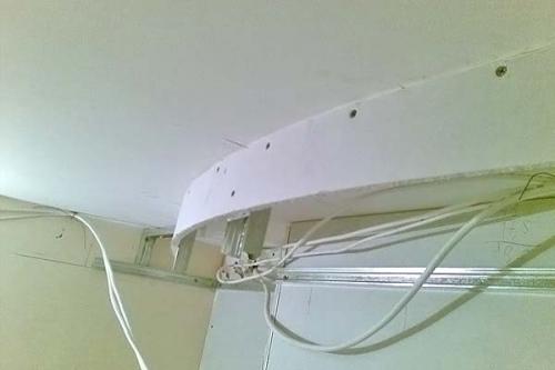 Можно ли делать в ванной потолок из гипсокартона. Делаем потолок в ванной: установка гипсокартона своими руками