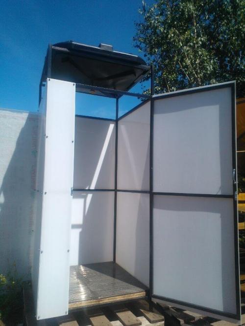 Летний душ с раздевалкой размеры. Летний душ –, как построить для дачи своими руками? Идеи, чертежи и лучшие проекты (85 фото)