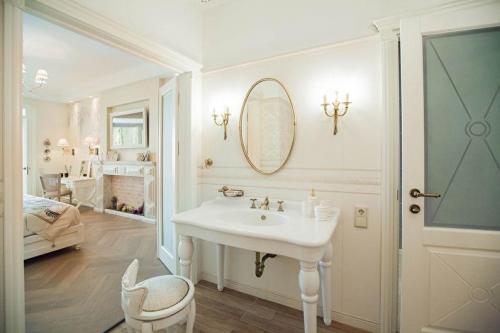 Интерьер квартиры. Оцените дизайн от 1 до 10 11