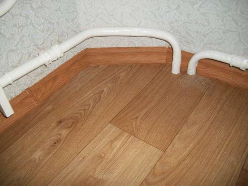 Линолеум, как распрямить. Как выровнять слежавшийся линолеум от складок и загибов