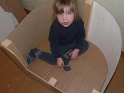 Кресло из поролона детское своими руками. Детское бескаркасное кресло своими руками 11