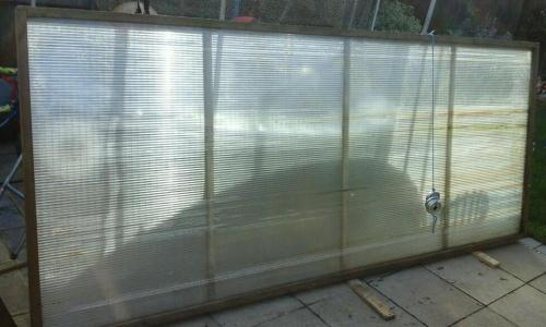 Пластиковые листы для забора. Ограда из пластика и поликарбоната: особенности монтажа