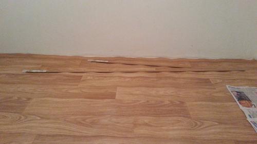 Линолеум, как распрямить. Как выровнять слежавшийся линолеум от складок и загибов