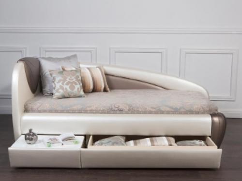 Кровать своими руками из МДФ. Кровати из МДФ — сборка конструкции 08