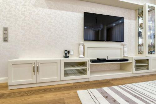 Какие обои наклеить в зал. Выбираем тип обоев 17 Какие обои наклеить в зал. Выбираем тип обоев 17