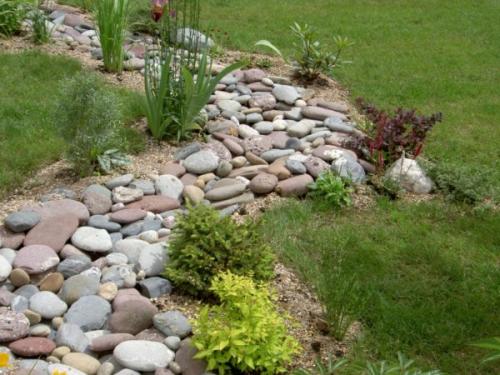 Приусадебные дорожки своими руками. Делаем бюджетные насыпные тропинки своими силами