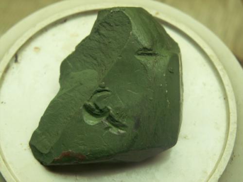 Полироль для стеклянного стола. Как избавиться от царапин на стеклянном столе