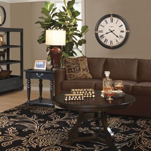 Настенные часы в интерьере 01