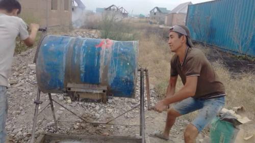 Самодельные бетономешалки. Механические смесители 30 Самодельные бетономешалки. Механические смесители 30