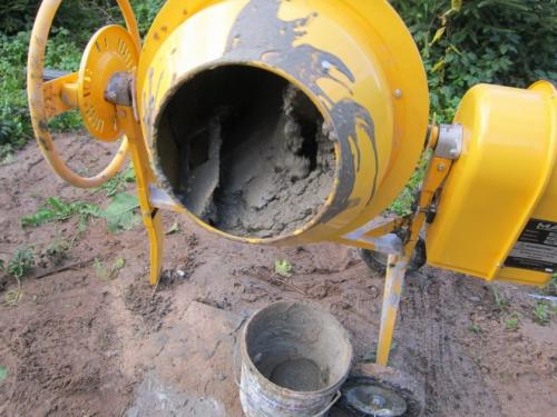 Електрична бетономешалка своїми руками. Бетономешалка своими руками: инструкция с чертежами и схемами. Фото + Видео!