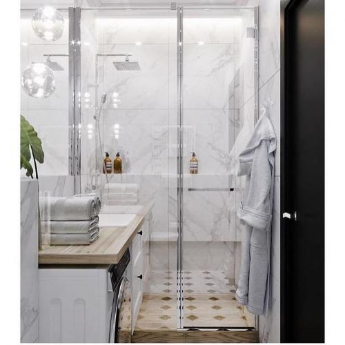 Дизайн небольшой светлой ванной комнаты 01