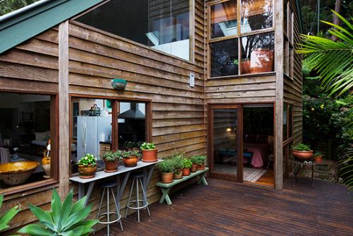 Обшивка дома необрезной доской. Как выполняется обшивка дома доской