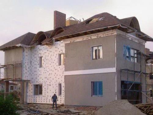 Чем утеплить стены дома снаружи недорого. Чем лучше утеплить дом снаружи: выбираем утеплитель 09