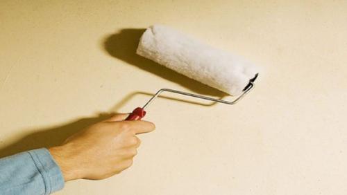 Можно ли клеить обои на краску на водной основе. Этап 1 – подготовка поверхности