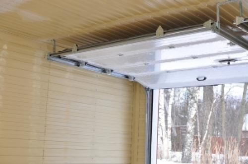 Чем отделать стены в гараже дешево. Чем обшить гараж изнутри недорого: особые требования