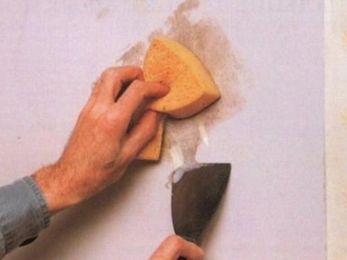 Поклейка обоев поверх водоэмульсионки. Как наклеить обои на водоэмульсионную краску