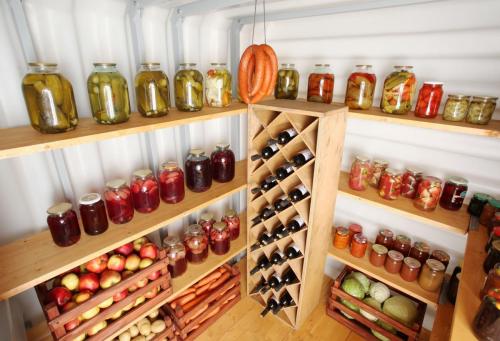 Заготовки на зиму которые хранятся в квартире. 5 классных идей: как хранить заготовки на зиму?