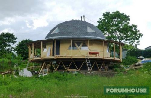 Стратодезический купольный дом. Отличие стратодезического купольного дома от геодезического