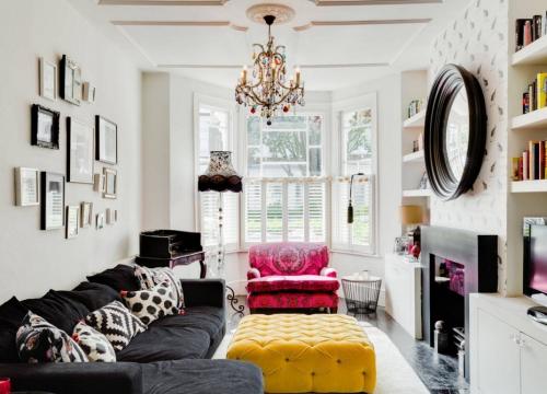 Завершающий штрих идеального интерьера: выбираем самые красивые люстры в гостиную 02