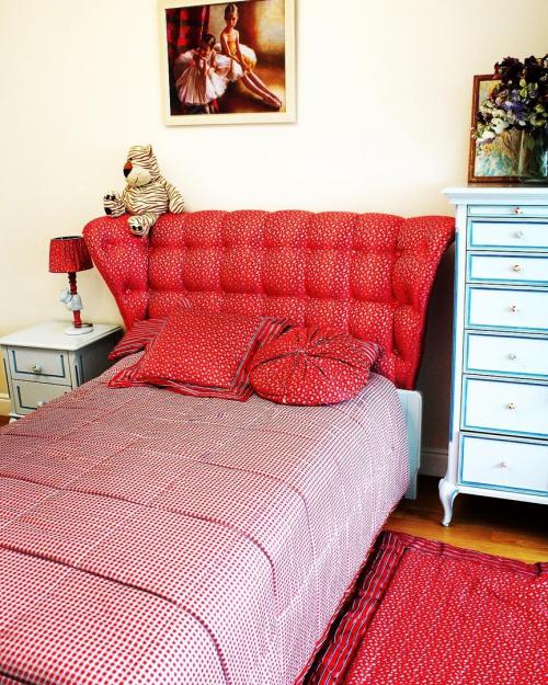 Интересный дизайн детской комнаты для девочки 01