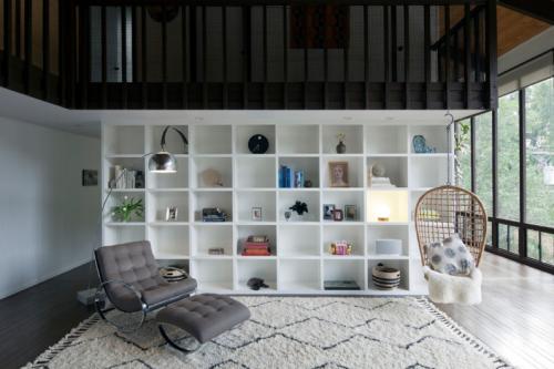 Кресло-качалка в современном интерьере 05