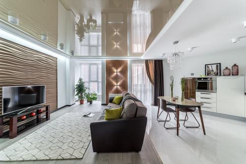 Двухуровневый натяжной потолок 03