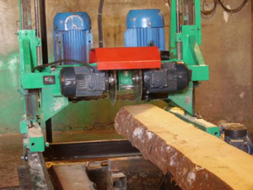 Пилорама своими руками В домашних условиях ленточная. Как сделать ленточную пилораму своими руками видео 03